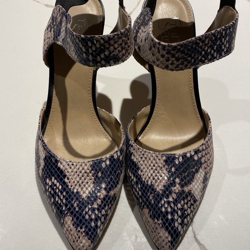 Franco Sarto - NEVER WORN Lima Printed Leather Elastic Strap Heel - Size 7